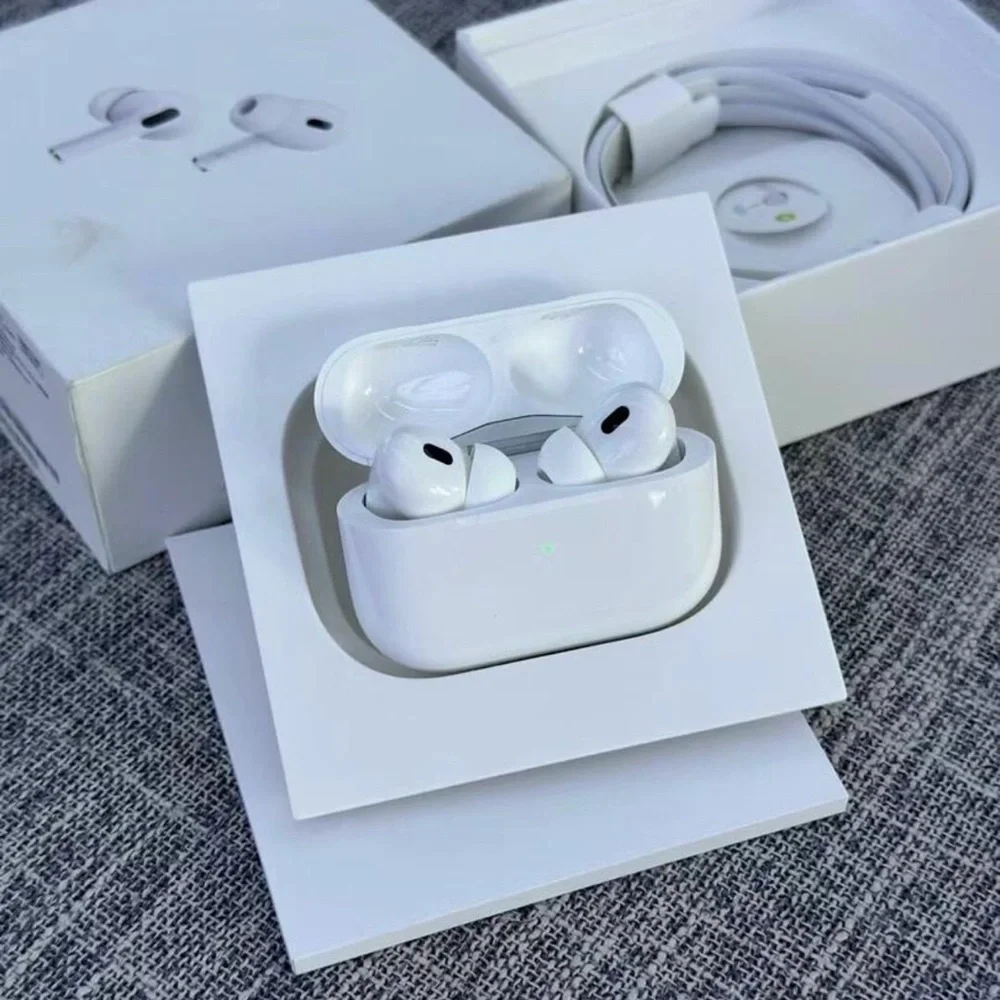 Apple AirPods Pro with White Finish